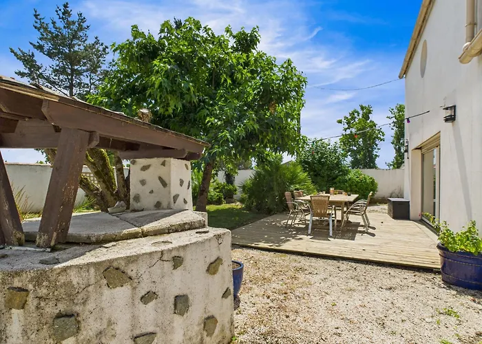 Belle Et Spacieuse Maison Au Calme Pour 8 *